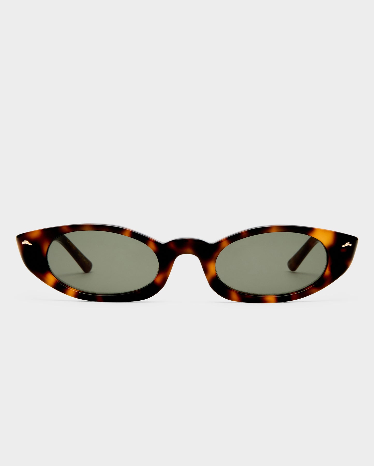 The Tortue Tort Female Cat-Eye Sunglasses | Luv Lou