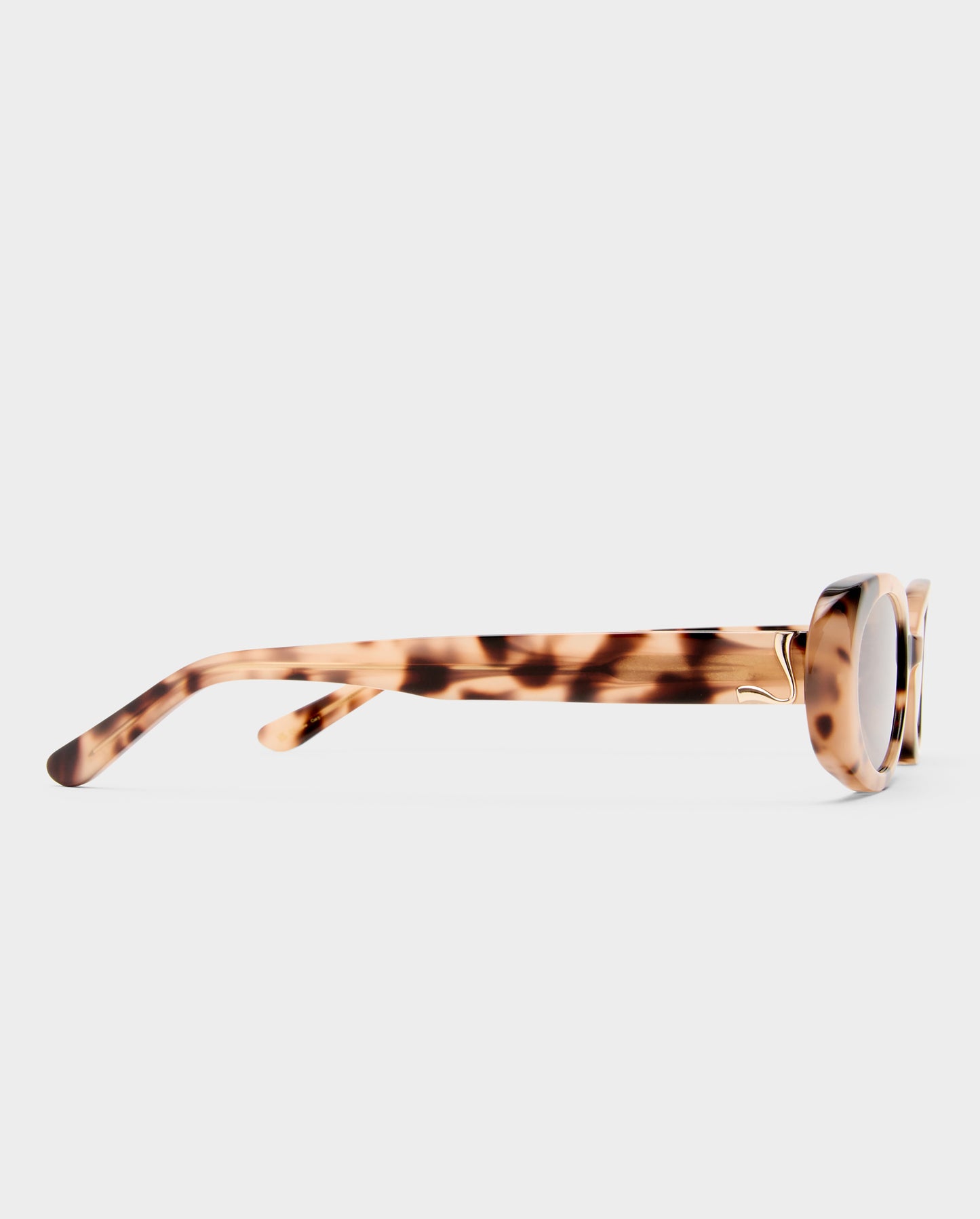 The Morgan Cream Tort Female Oval Sunglasses | Luv Lou