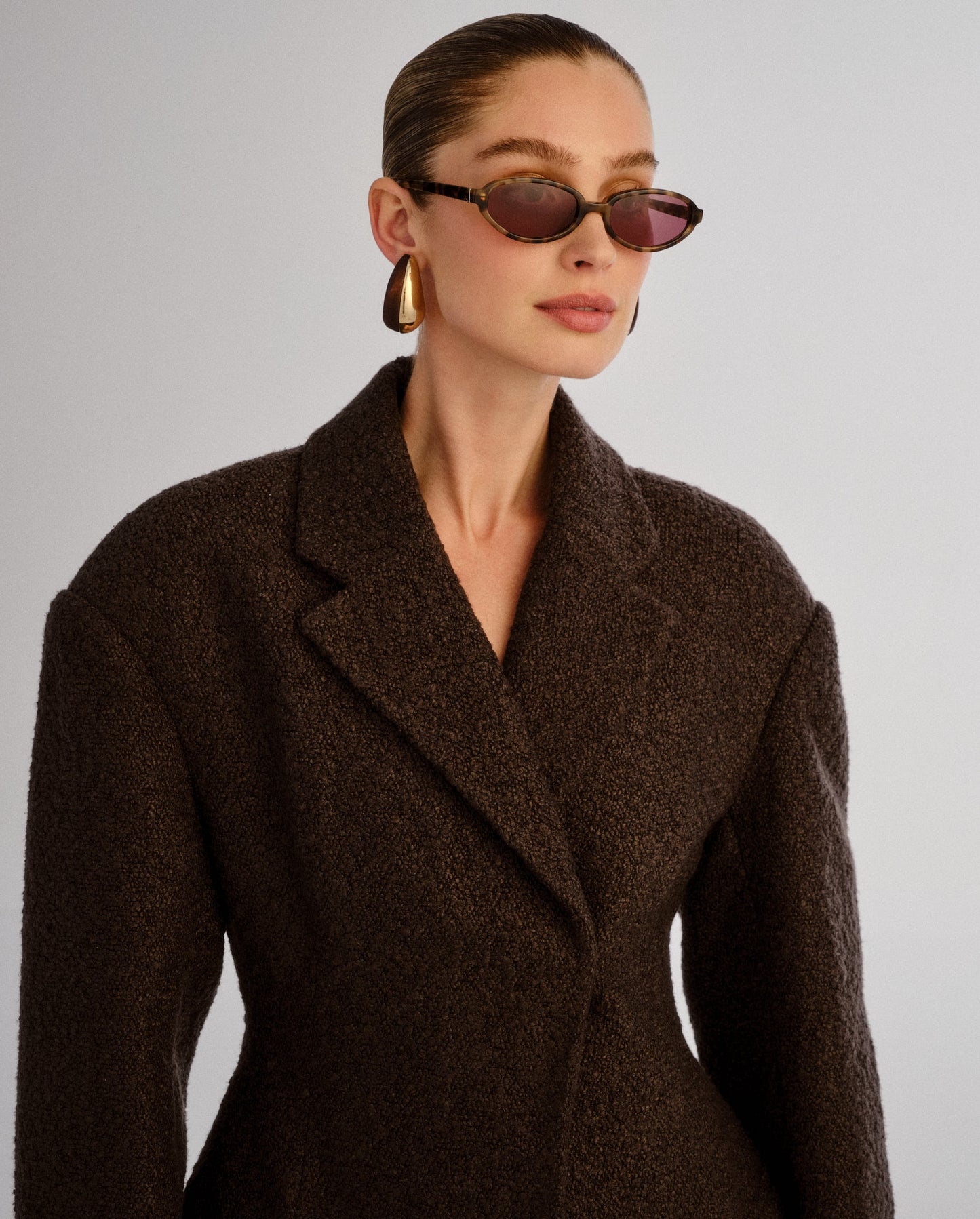 The Olive Mocha Tort Female Oval Sunglasses | Luv Lou