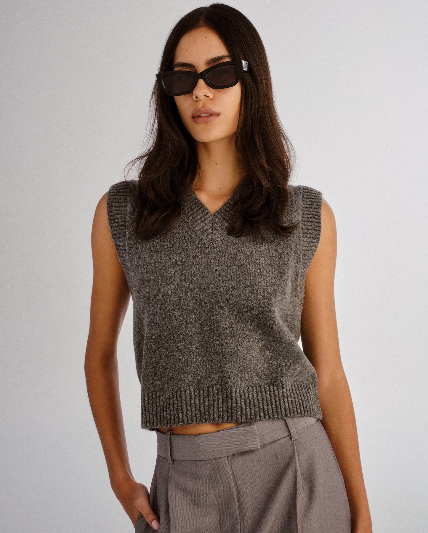 The Sutton Black Female Cat-Eye Sunglasses | Luv Lou