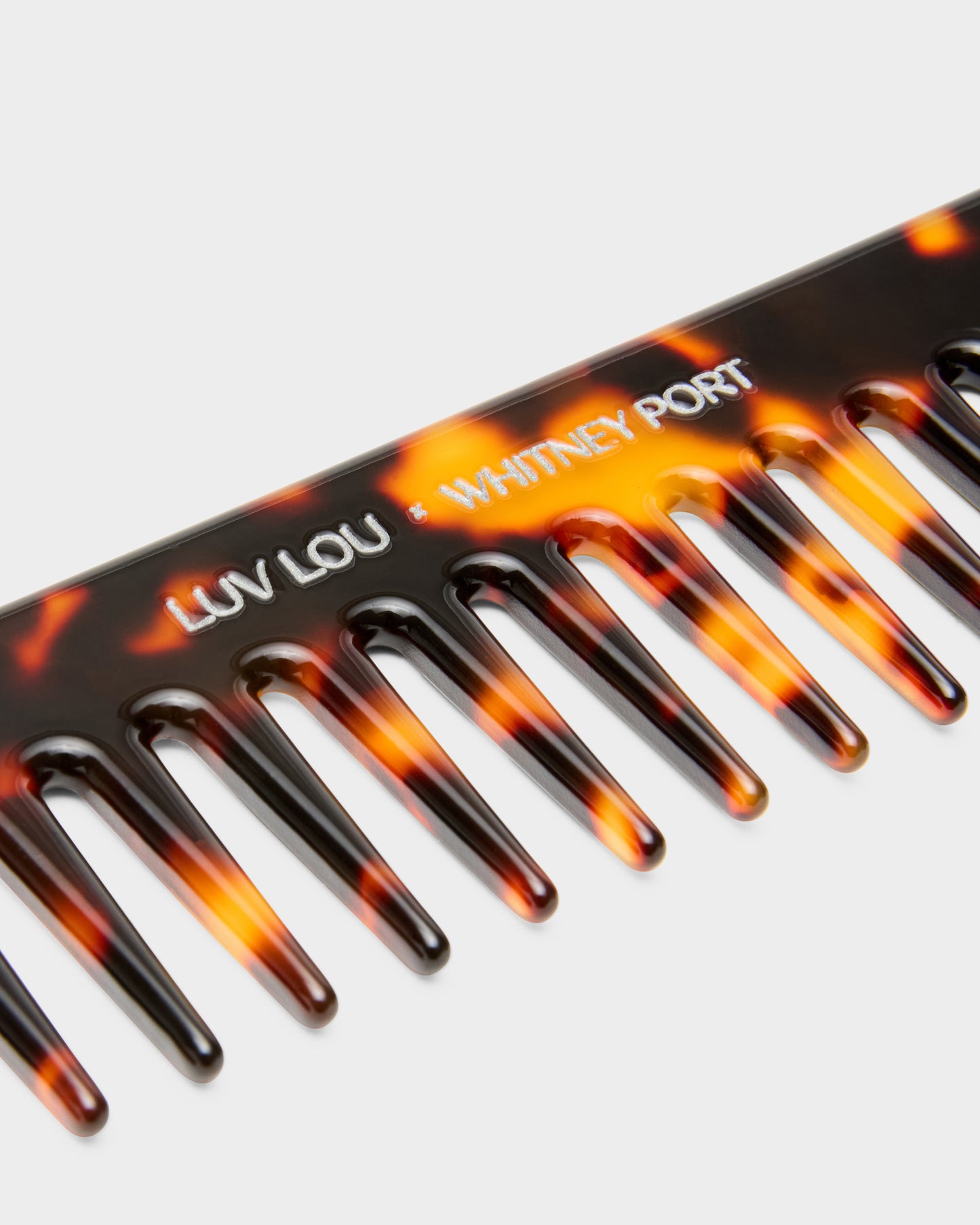 Luv24xma7 Comb Pouch Uni-Sex Unspecified Marketing | Luv Lou