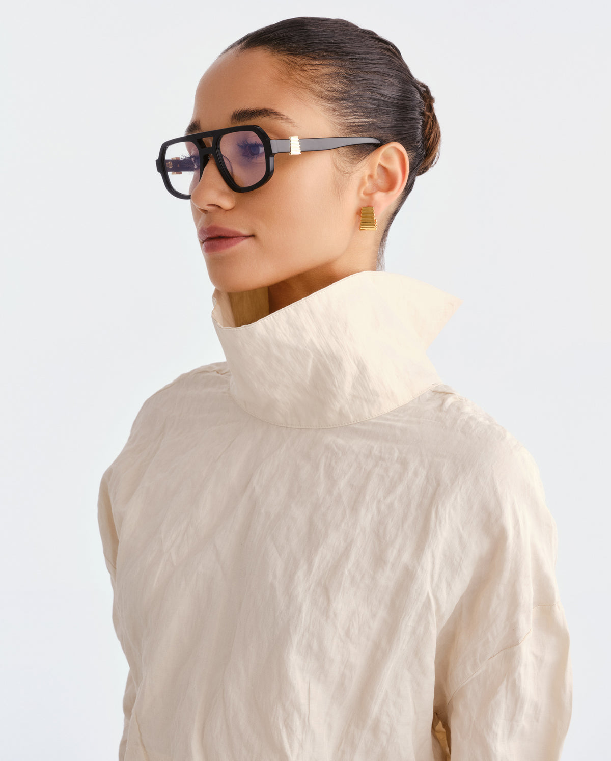The Banks Luxe Black Female Aviator Blue Light | Luv Lou