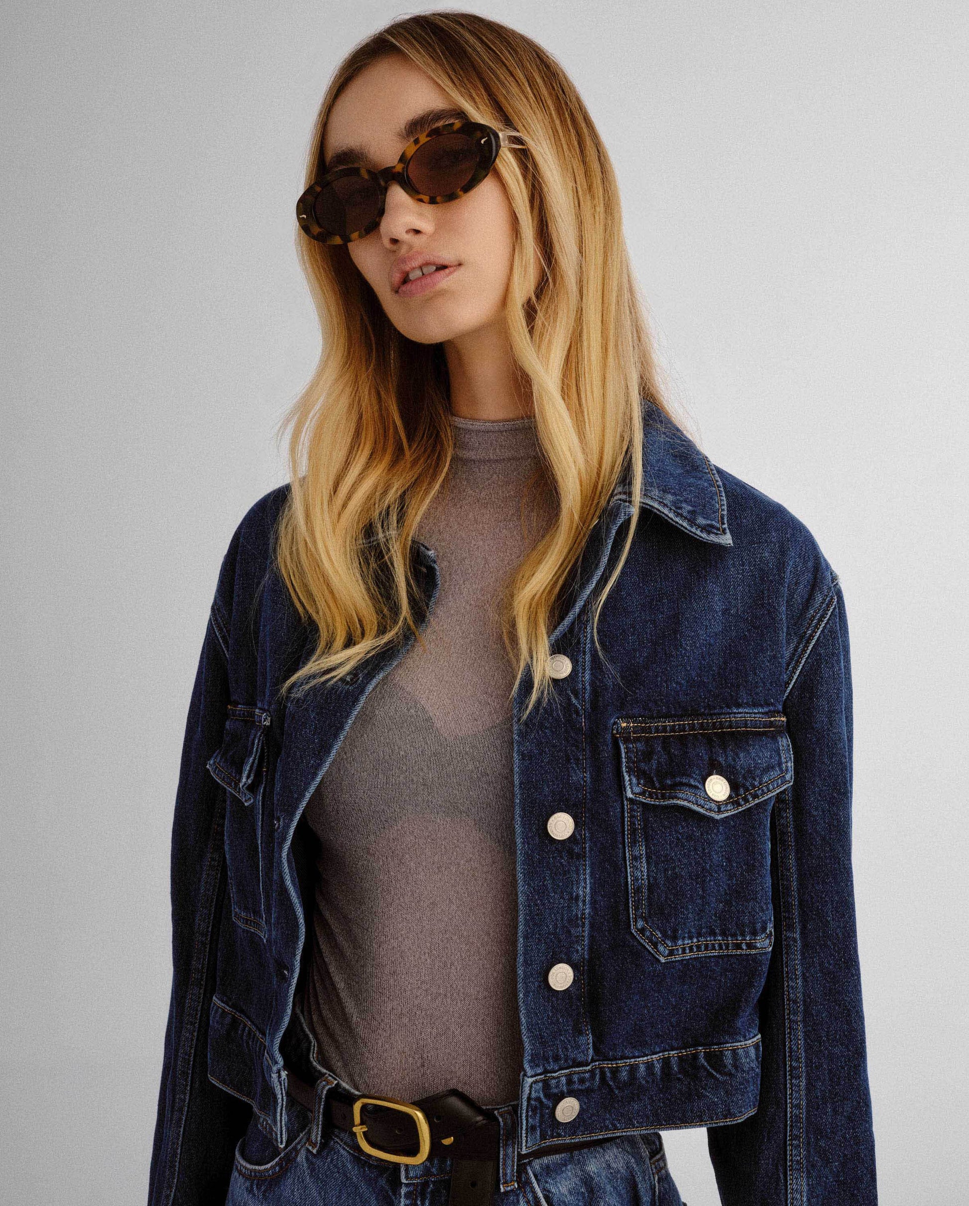 The Avalon Tort Female Oval Sunglasses | Luv Lou