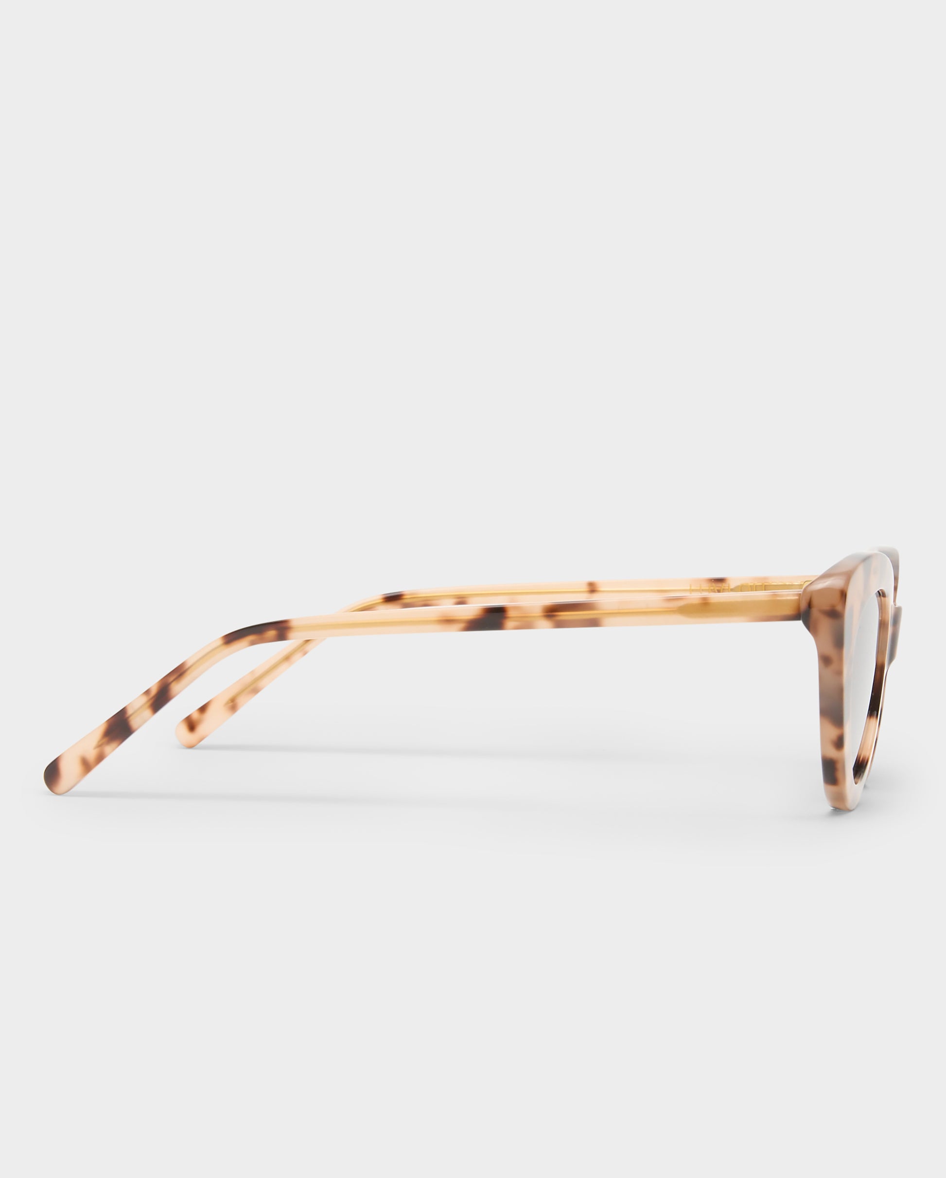 The Harley Cream Tort Female Cat-Eye Sunglasses | Luv Lou