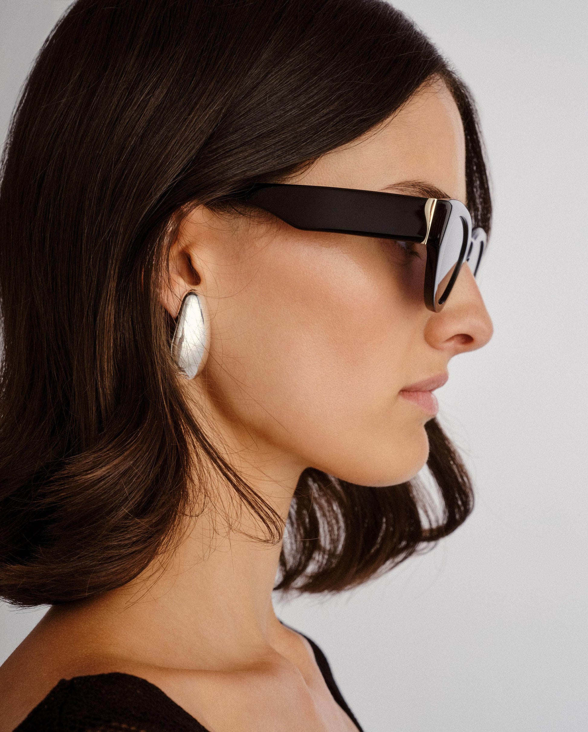 The Poppy Black Female Cat-Eye Sunglasses | Luv Lou