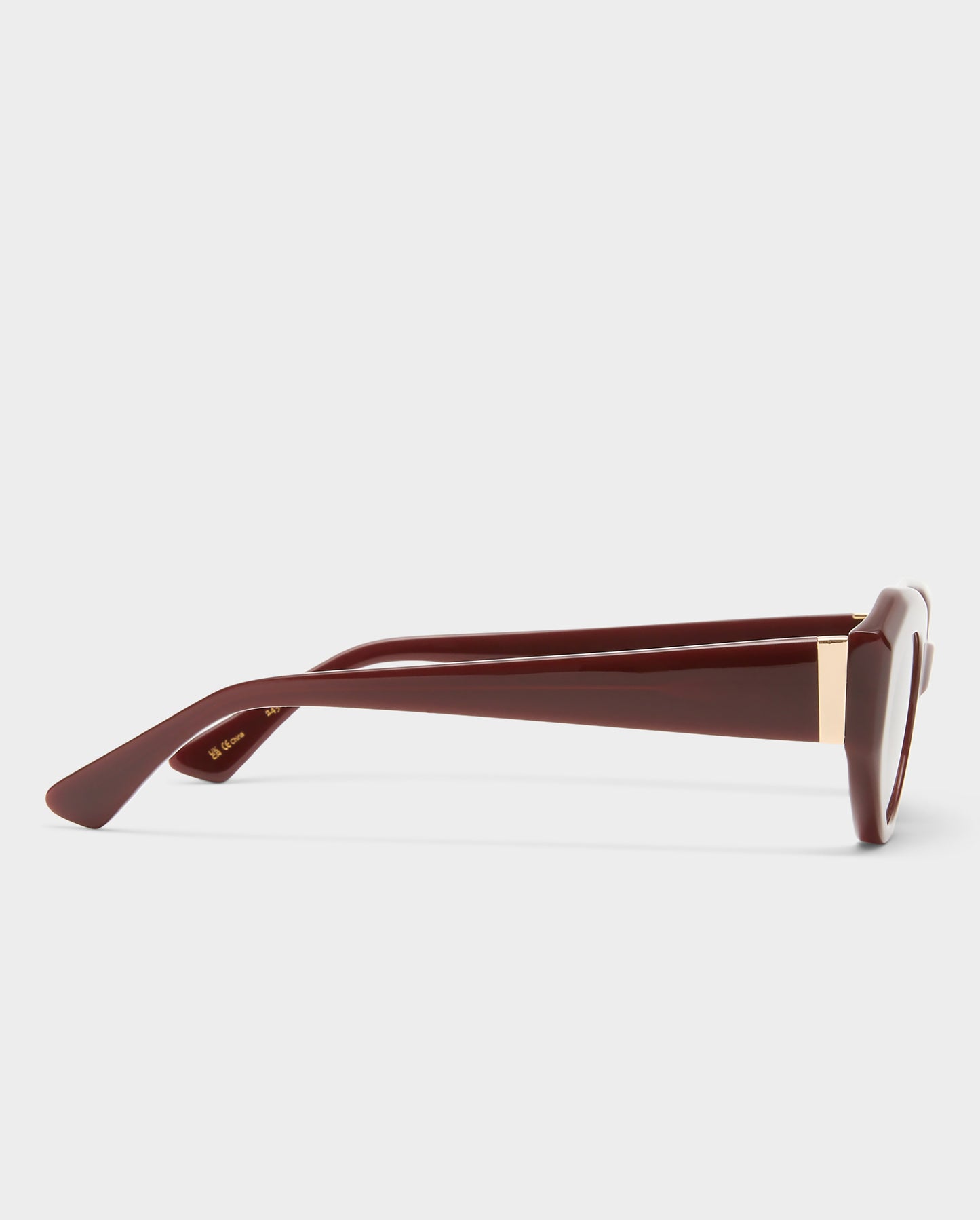 The Goldie Cherry Female Cat-Eye Sunglasses | Luv Lou