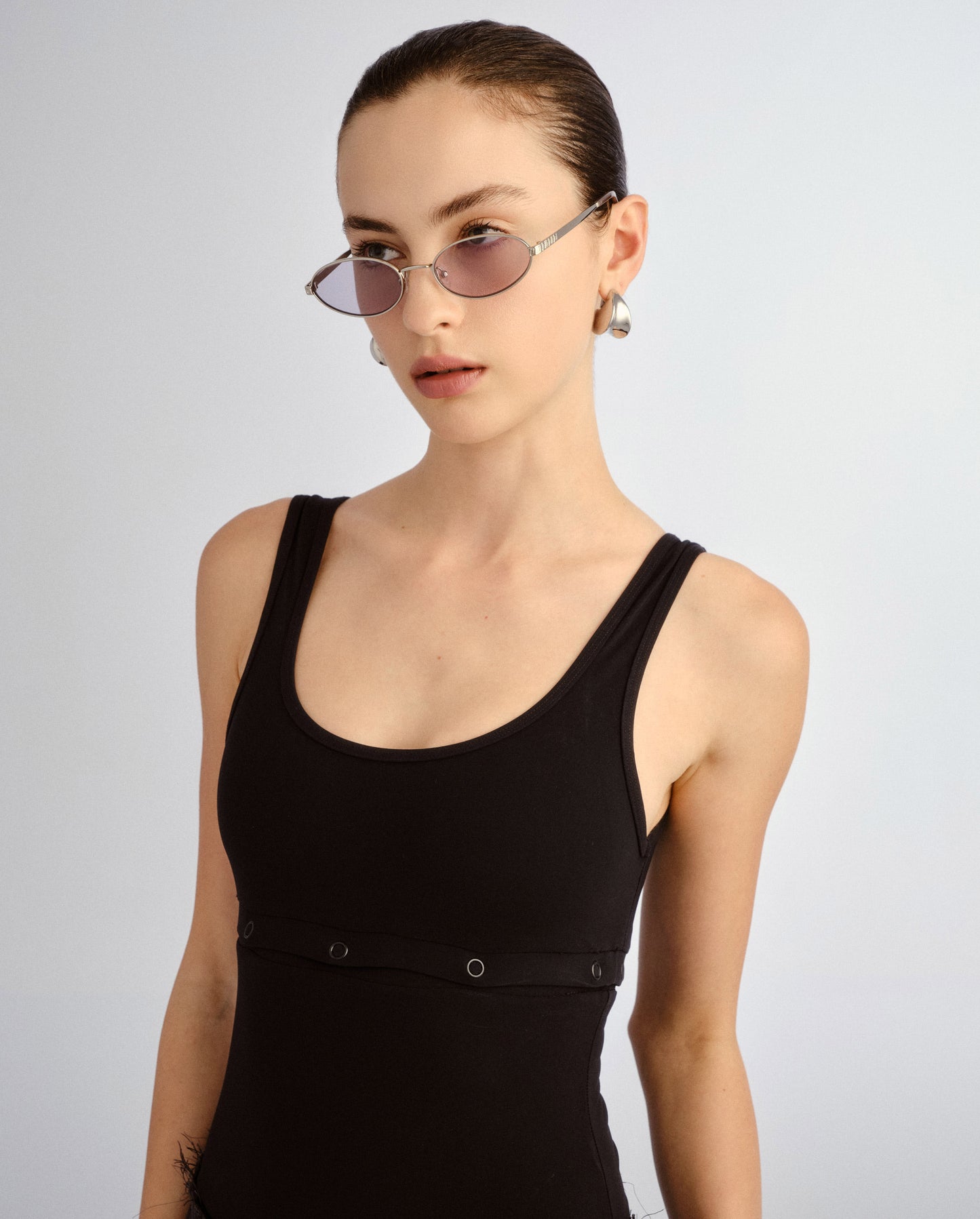 The Kendall Silver Female Oval Sunglasses | Luv Lou