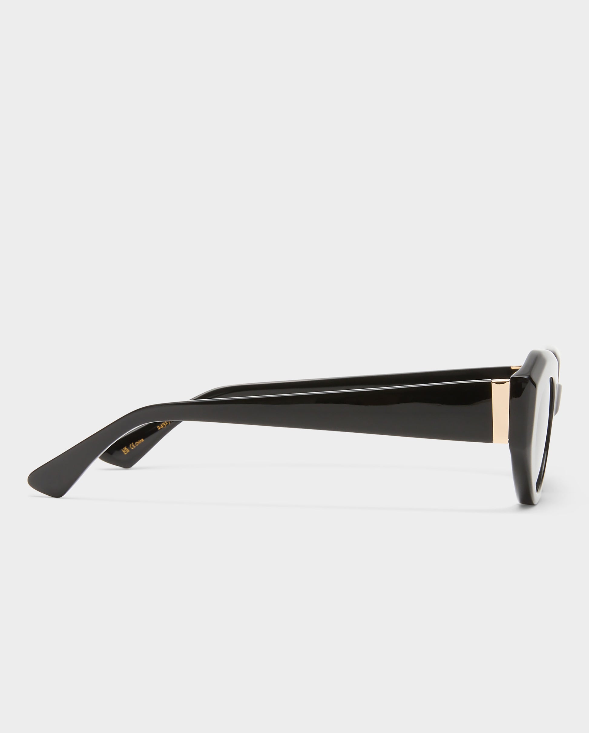 The Goldie Black Female Cat-Eye Sunglasses | Luv Lou